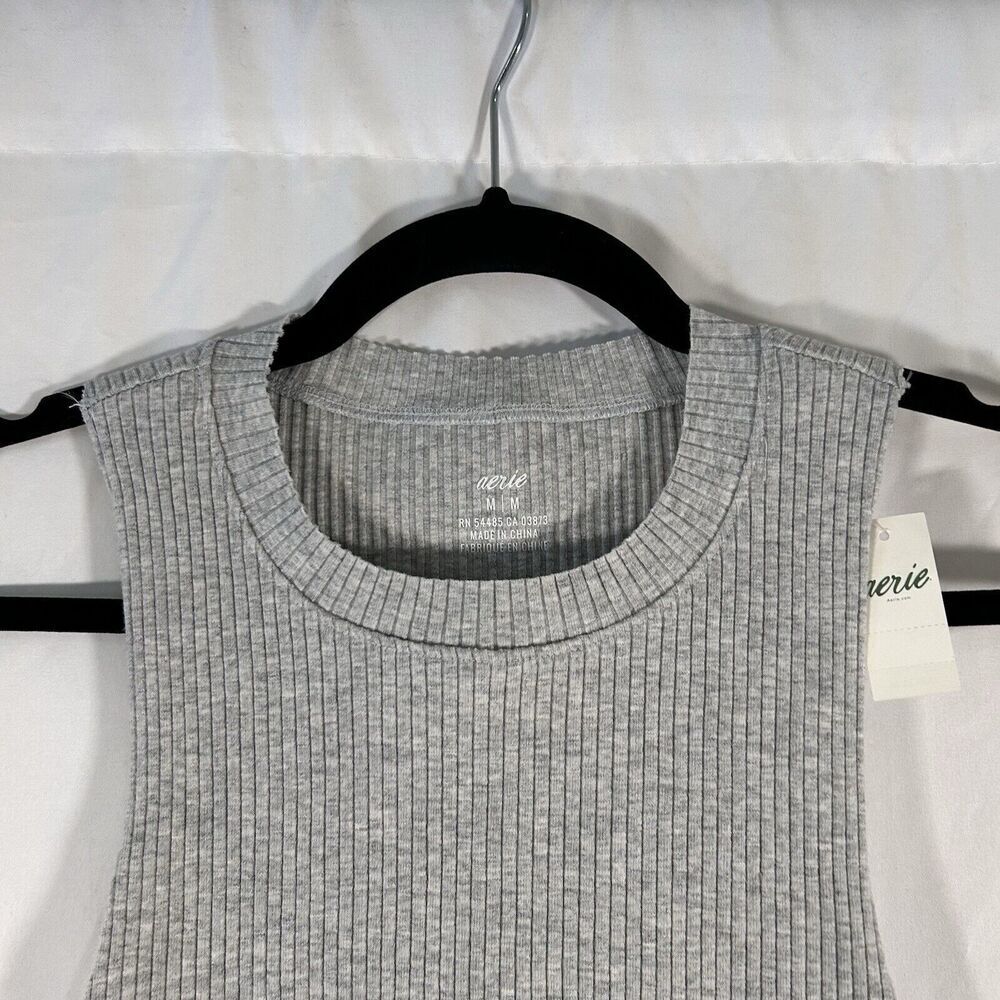 New Aerie Tank Top Women's Medium Grey Ribbed Sleeveless Crew Neck Cropped - Picture 2 of 7
